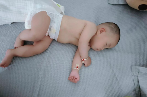 范县宝宝积食发烧怎么处理